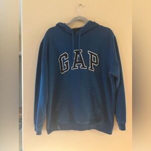 Gap logo men’s hoodie